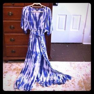 Lulu’s maxi dress